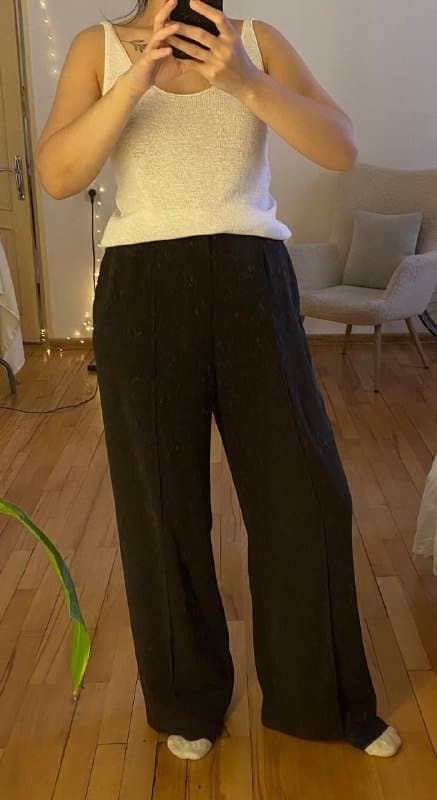 Брюки Uniqlo размер M шоколадного цвета