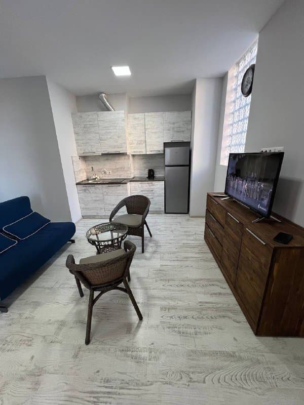 Студия 34 кв.м в центре Батуми, ул. Парнаваз Мепе, 108 2