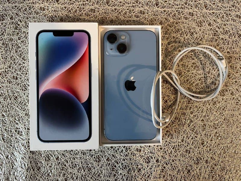 iPhone 14 128 ГБ 1