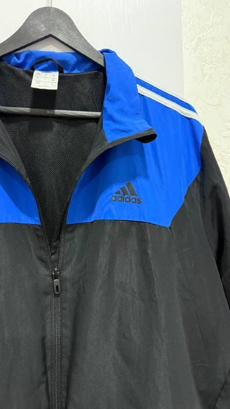 Ветровка мужская adidas оригинал размер M 4