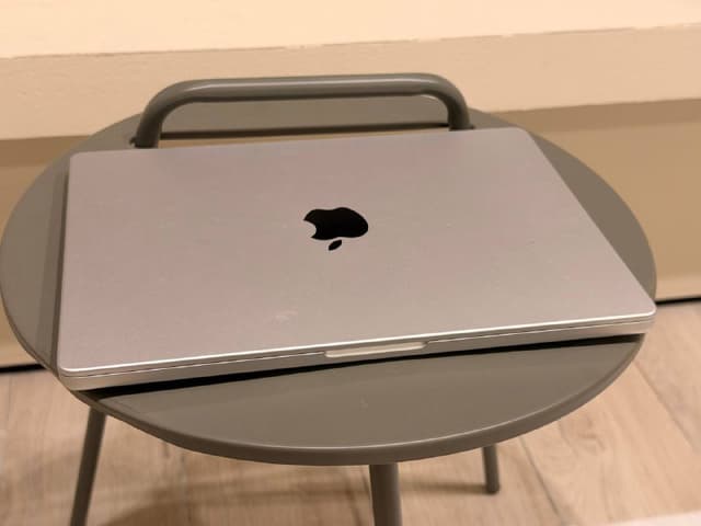 MacBook Pro 14 M2 1ТБ 16ГБ