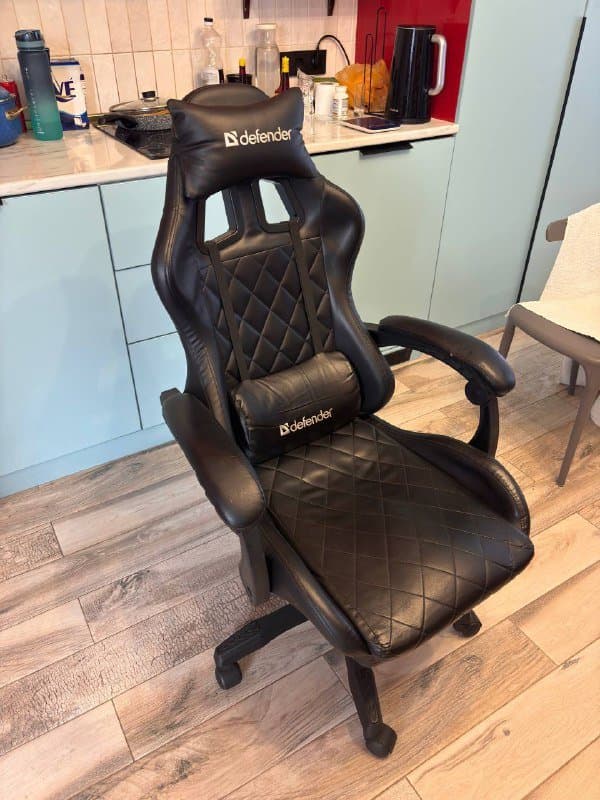 Геймерское игровое компьютерное кресло 3