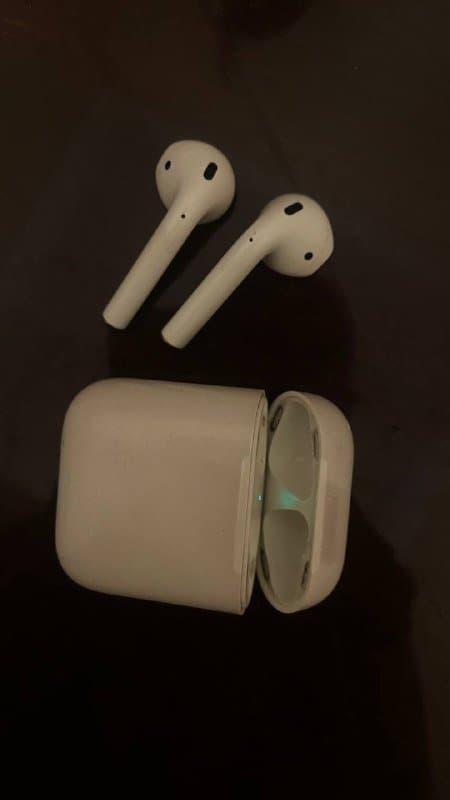 Apple AirPods 2 наушники с зарядным кейсом 1