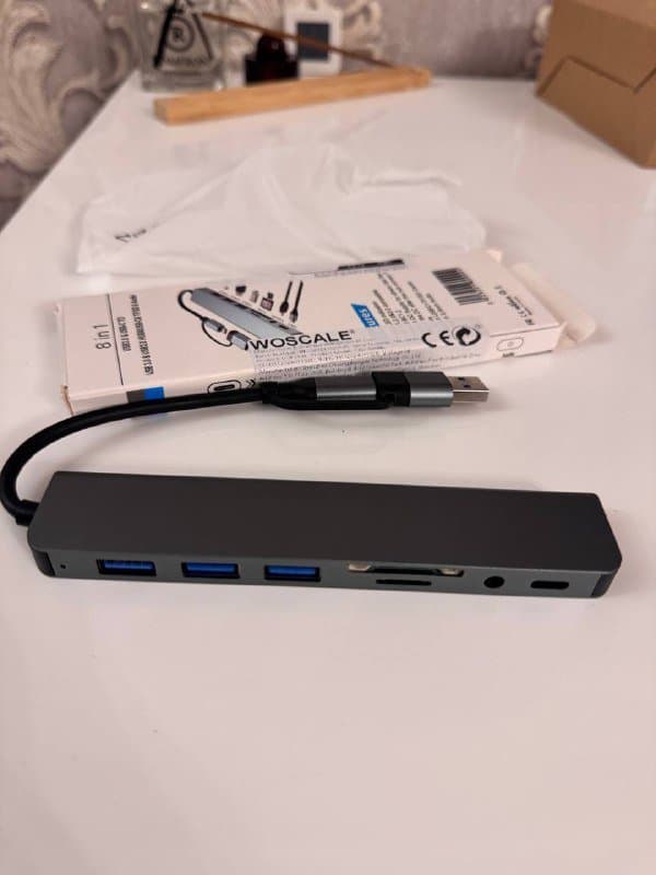 USB Hub 8-in-1 USB type A and C