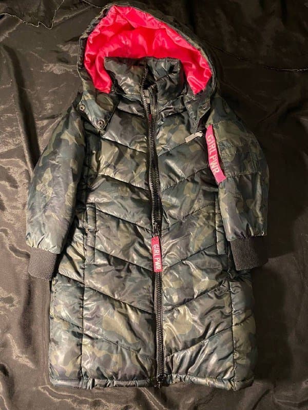 Детская одежда на девочку: куртки, штаны, спортивный топ 2