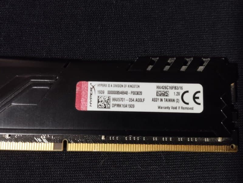 Процессор Intel Core i5-9400F, ОЗУ Kingston HyperX Fury 16GB, материнская плата MSI H310M, переходник NVMe-PCIe 5