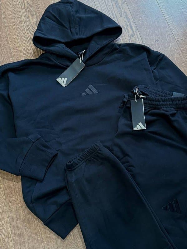 Костюм Adidas мужской новый