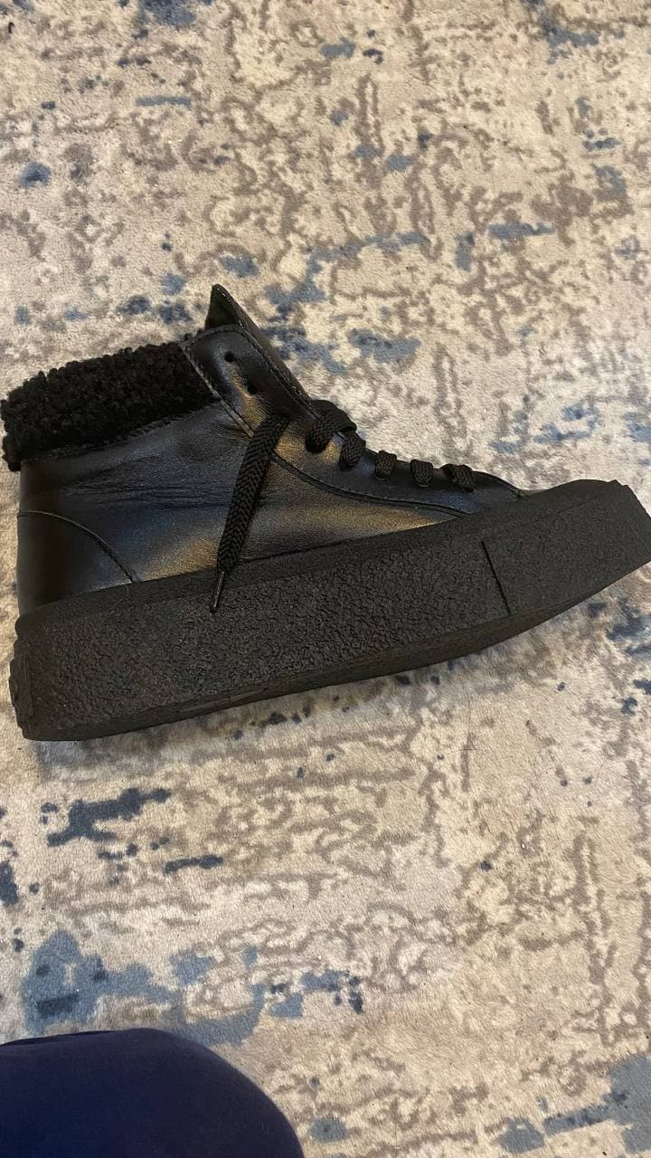 Зимние ботинки на меху 37 размер 5