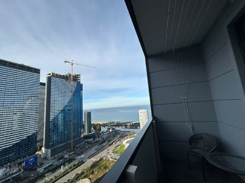 1-комнатная квартира в Батуми с мебелью 7