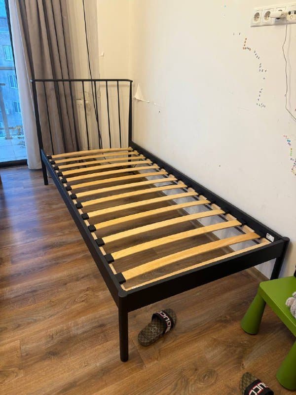 Кровать с реечным дном Jusk 2