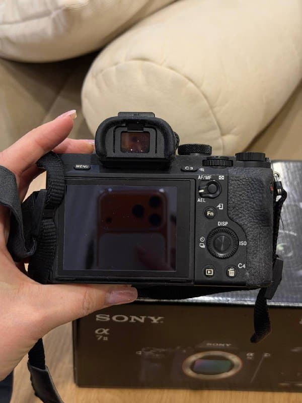 Камера Sony A 7II с ретро-объективом Helios-44mm 2