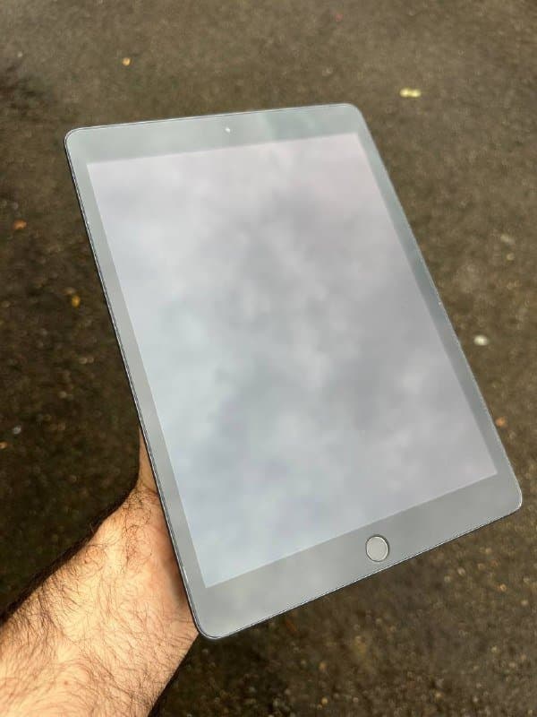 IPad 7 поколения черный 5