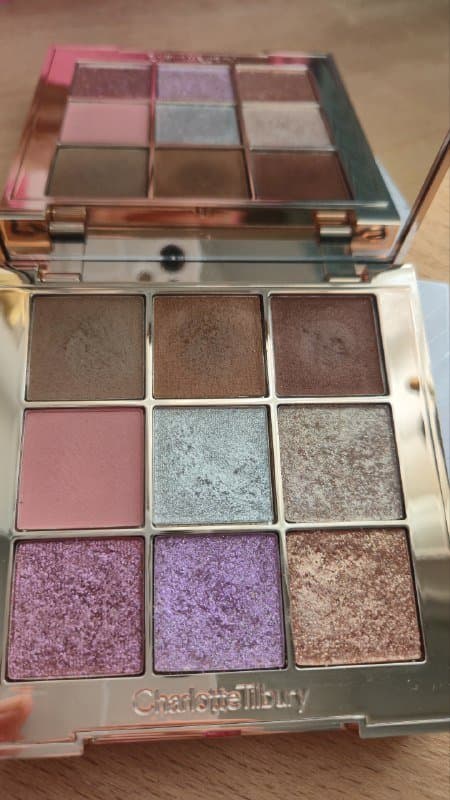 Палетка теней Beautyverse Charlotte Tilbury