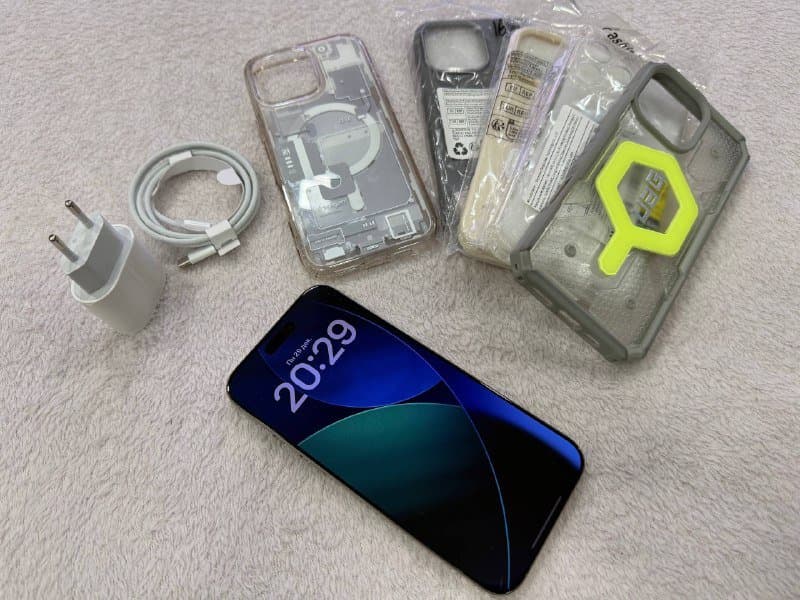 iPhone 16 Pro Max 256 ГБ натуральный титан 3