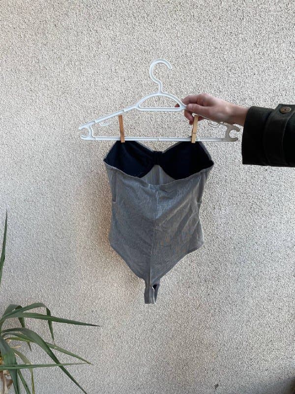 Апсайклинг рубашка, брюки Monki, боди, рубашка Zara, новогодний свитер 6