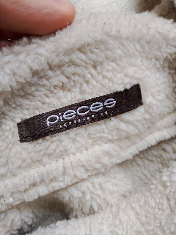 Шапка-ушанка Pieces 3