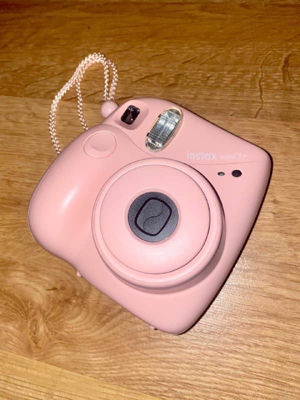 Полароид instax mini 7+