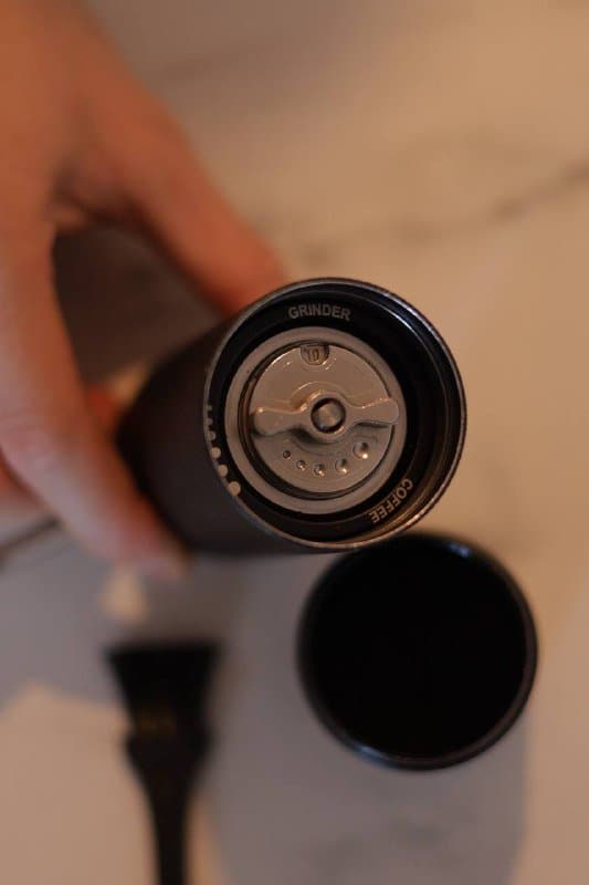 Ручная кофемолка 2