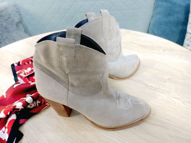 Замшевые ботильоны, слипоны, сандалии, босоножки, лоферы белые, слипоны белые 1