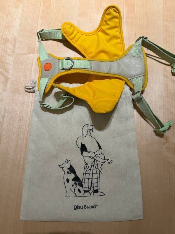 Шлейки, поводок, клетка и игрушки для собаки 2