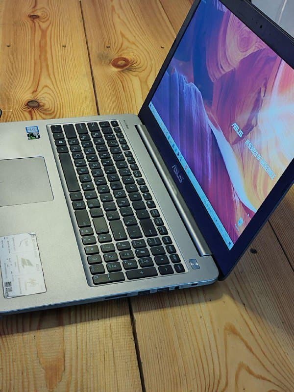 Ноутбук Asus K501U