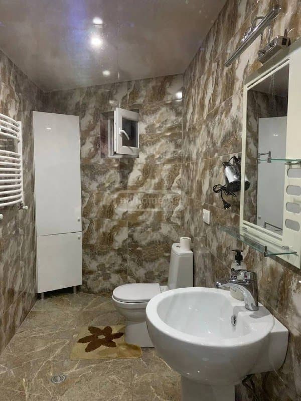 Квартира 4 комнаты 3 спальни в Тбилиси 6