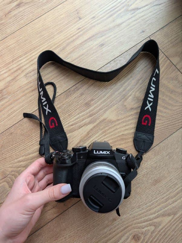 Видеокамера Panasonic Lumix 80G с микрофоном и сумкой 1