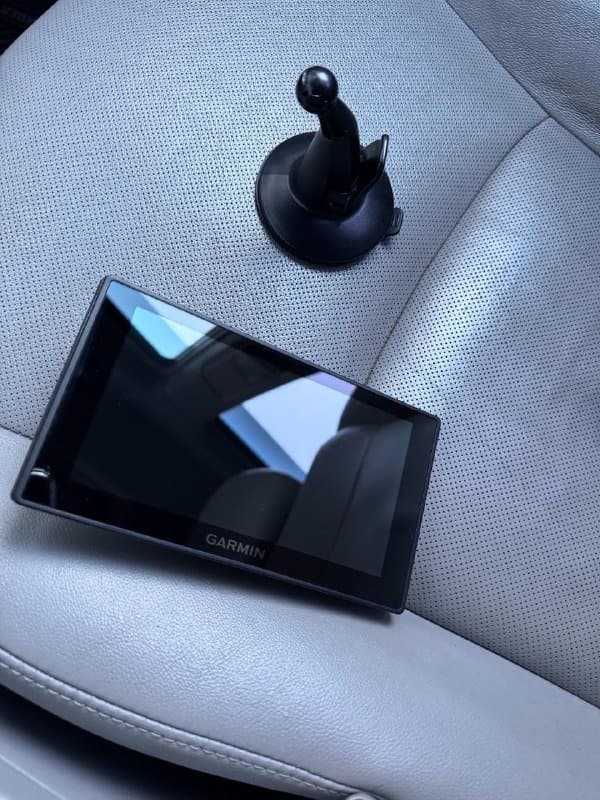 Навигатор Garmin DriveSmart с картой Грузии 1