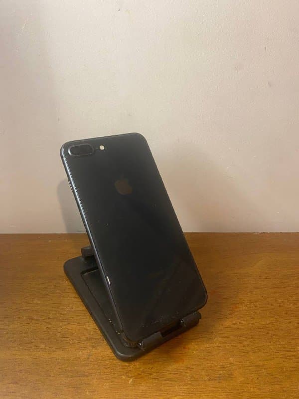 iPhone 8 Plus 256 ГБ черный