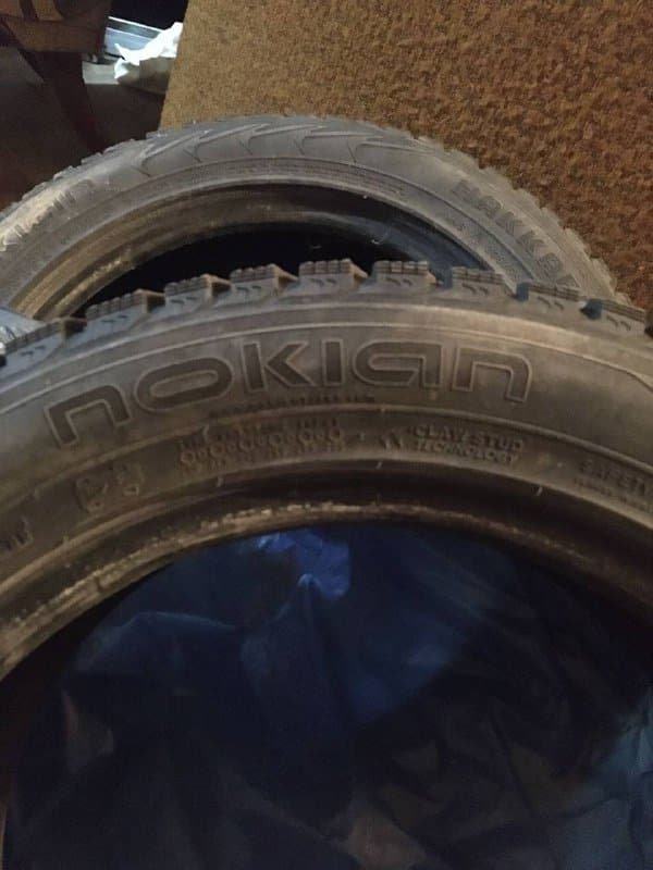 Зимние шипованные шины 4 штуки 3
