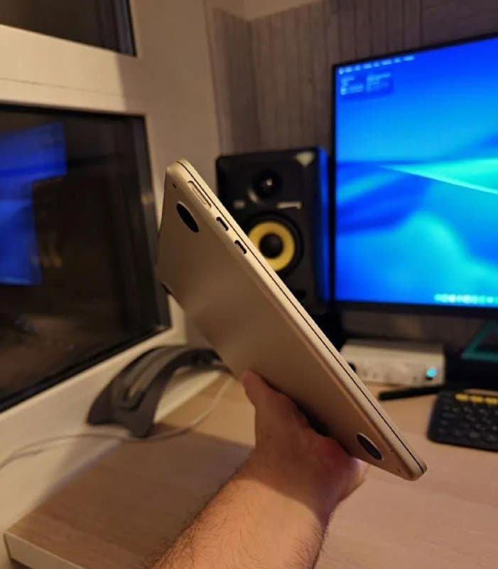 Iphone 16 Pro, Macbook Air 2022 M2 4