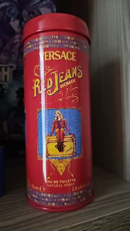 Versace Red Jeans Woman Eau de Toilette 75 мл