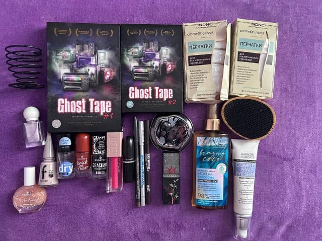 Косметика лот: тени, помады, лаки, сыворотка, перчатки