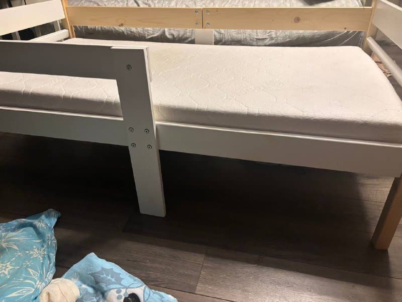 Детская кровать с ортопедическим матрасом 1