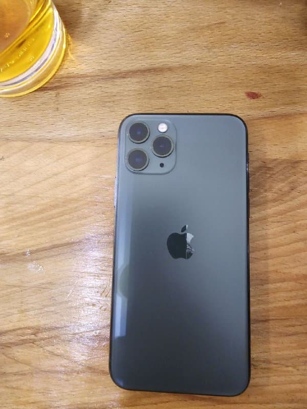 iPhone 11 Pro 64 ГБ 2
