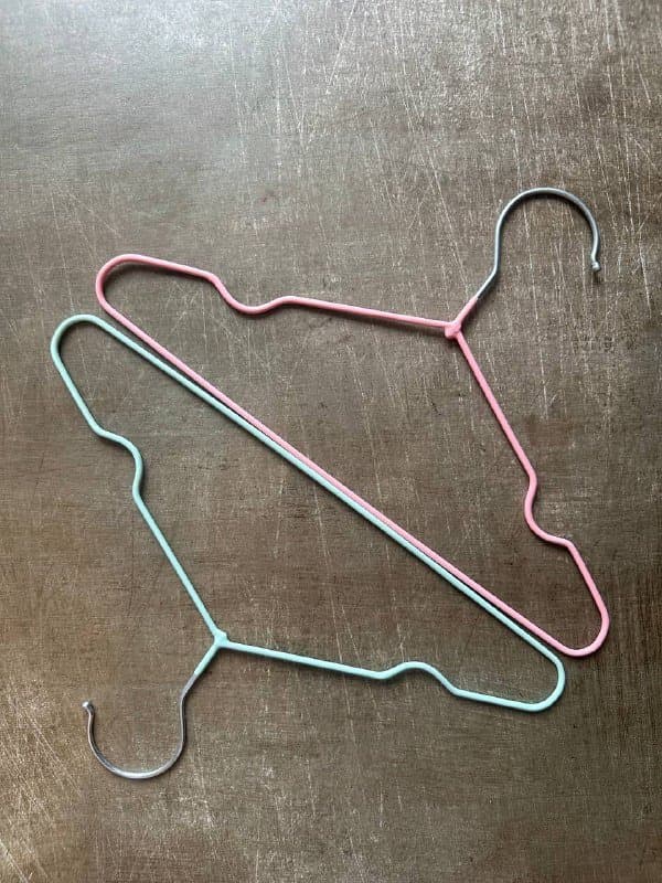 Вешалки пластиковые, детские вешалки, тумба, кресло, подставки для ноутбука, блендер Xiaomi, чайник Xiaomi 3