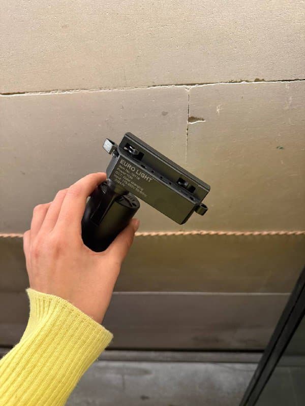 Споты с регулируемой подачей света 5