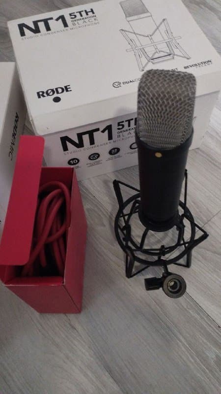 Профессиональный микрофон RODE NT1, Vistone V5 интерфейс