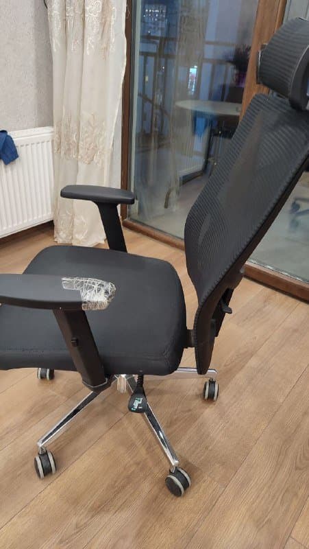 Стул компьютерный с регулировкой высоты и спинки 2