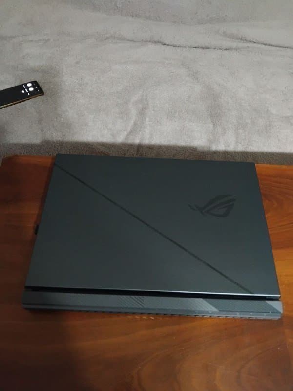 Ноутбук ASUS ROG Strix G18 G814JIR