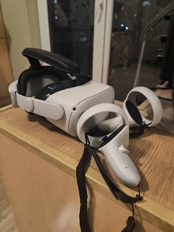 Oculus Quest 2 гарнитура виртуальной реальности