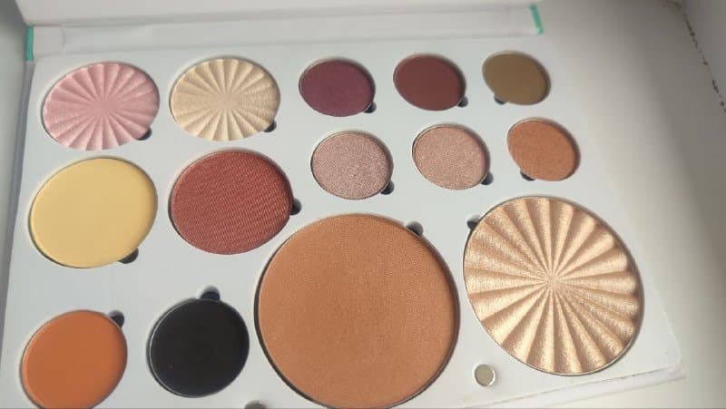 Палетка Ofra оригинал новая 3