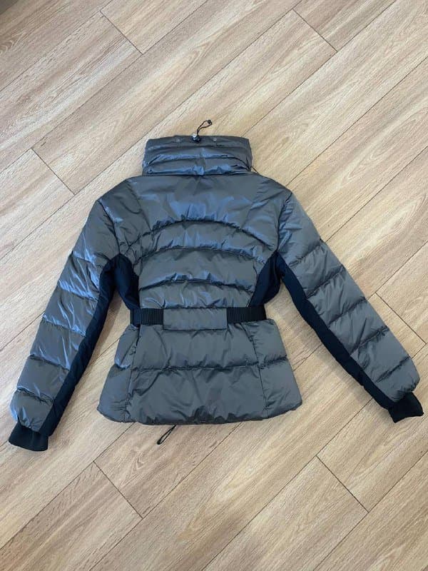 Теплая молодежная куртка Moncler размер Л 3