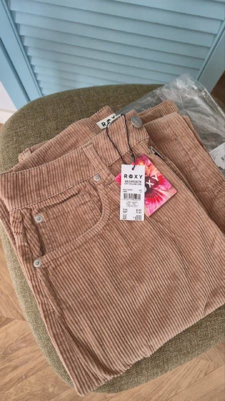 Новые брюки Roxy, размер 27 (S, 36-38) вельветовые