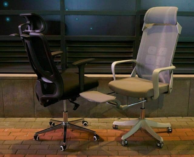 Многофункциональное кресло офисное компьютерное
