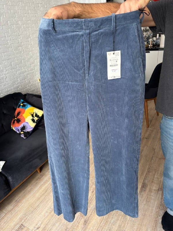 Вельветовые штаны Zara, спортивные штаны U. Polo, джемпер Koton 1