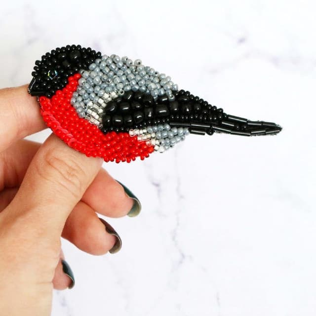 Брошь Снегирь