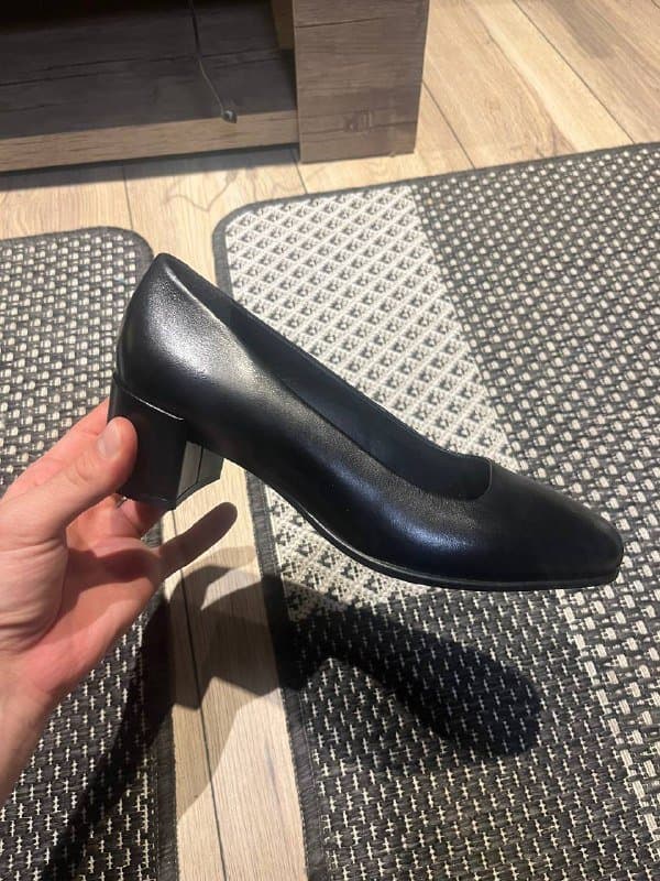 Туфли ECCO из натуральной кожи женские новые 1