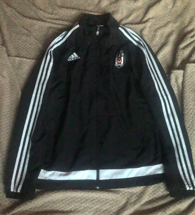 Мужская куртка Adidas размер M