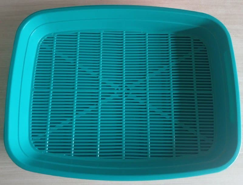 Шторы, комбинезоны для собак, чашки, слипоны, ложечки, книги, лоток, ведро 8